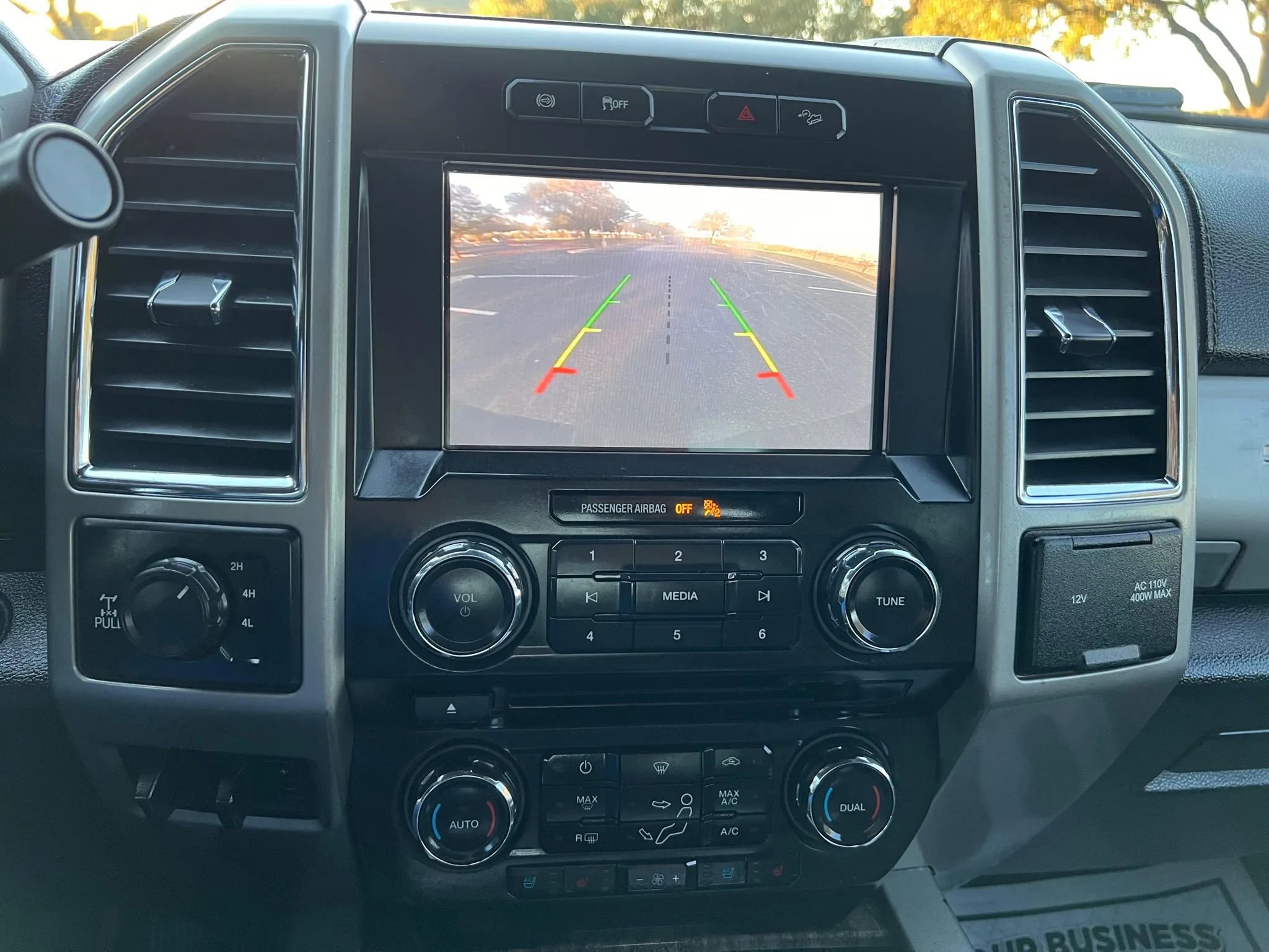 Used 2018 Ford F250 Lariat w/ Lariat Ultimate Package image 19