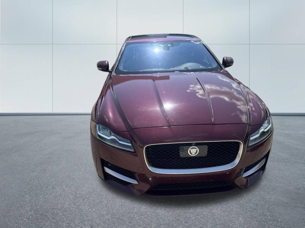 Used 2017 Jaguar XF R-Sport AWD/4WD image 10