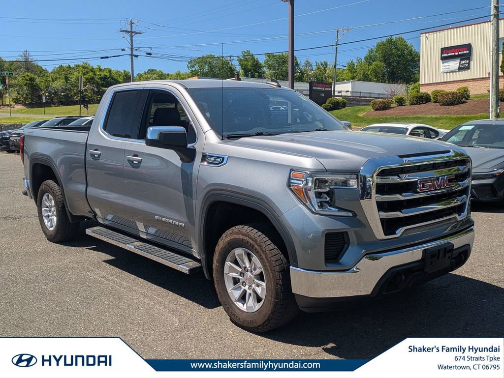 Used 2020 GMC Sierra 1500 SLE w/ SLE Value Package AWD/4WD image 1