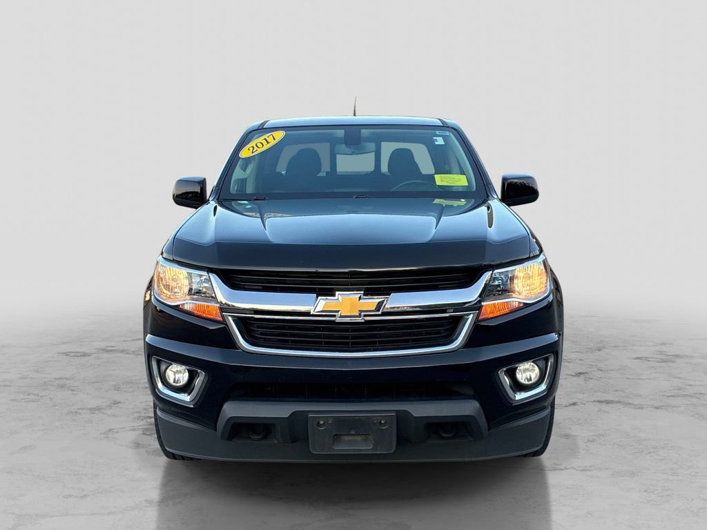 Used 2017 Chevrolet Colorado LT w/ LT Convenience Package AWD/4WD image 2
