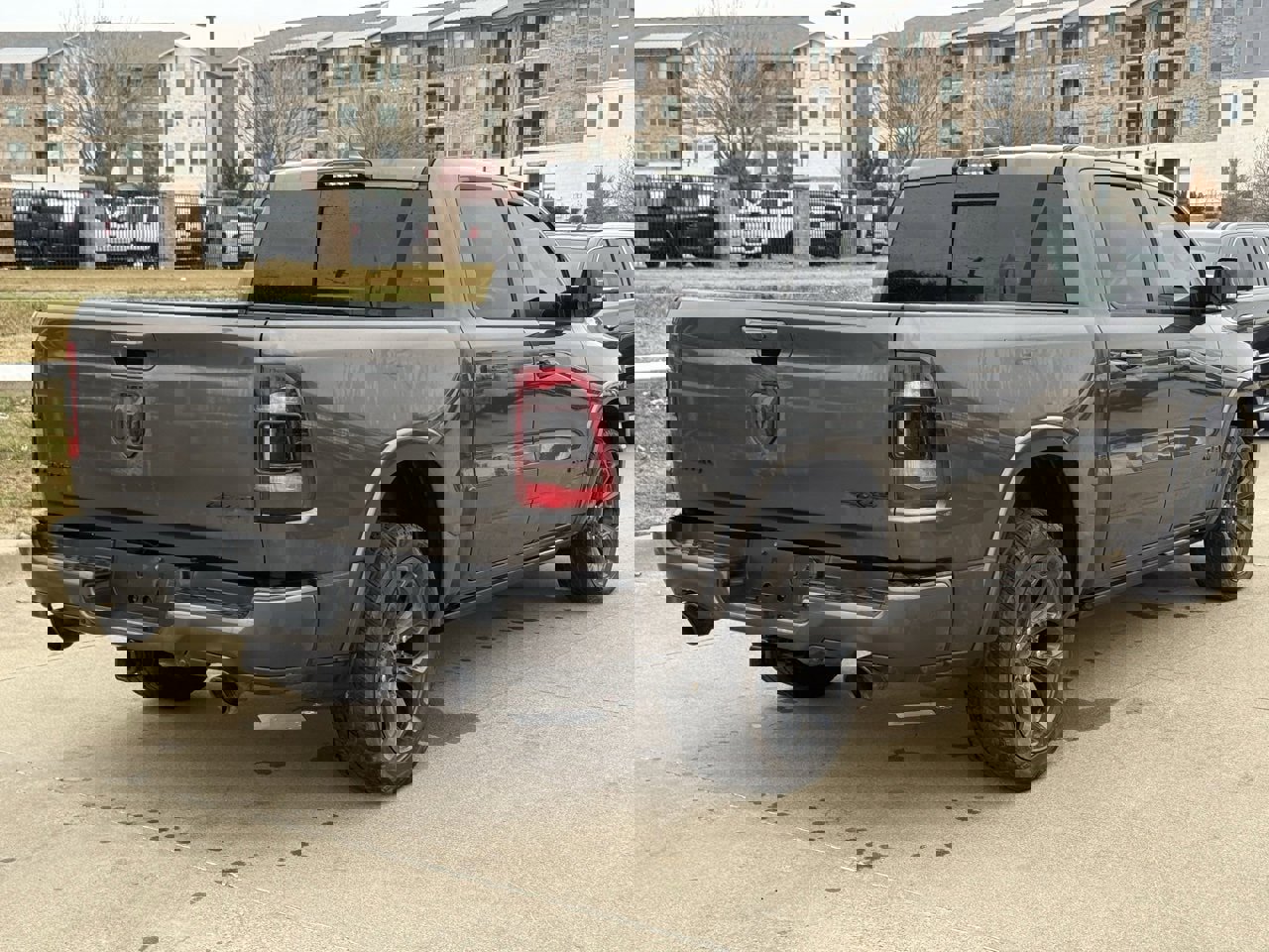 Used 2021 RAM 1500 Limited w/ Night Edition image 4