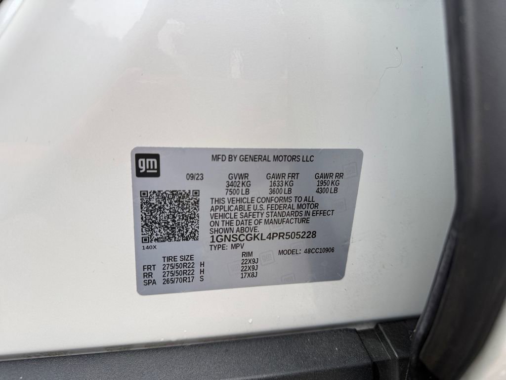 Used 2023 Chevrolet Suburban High Country image 20