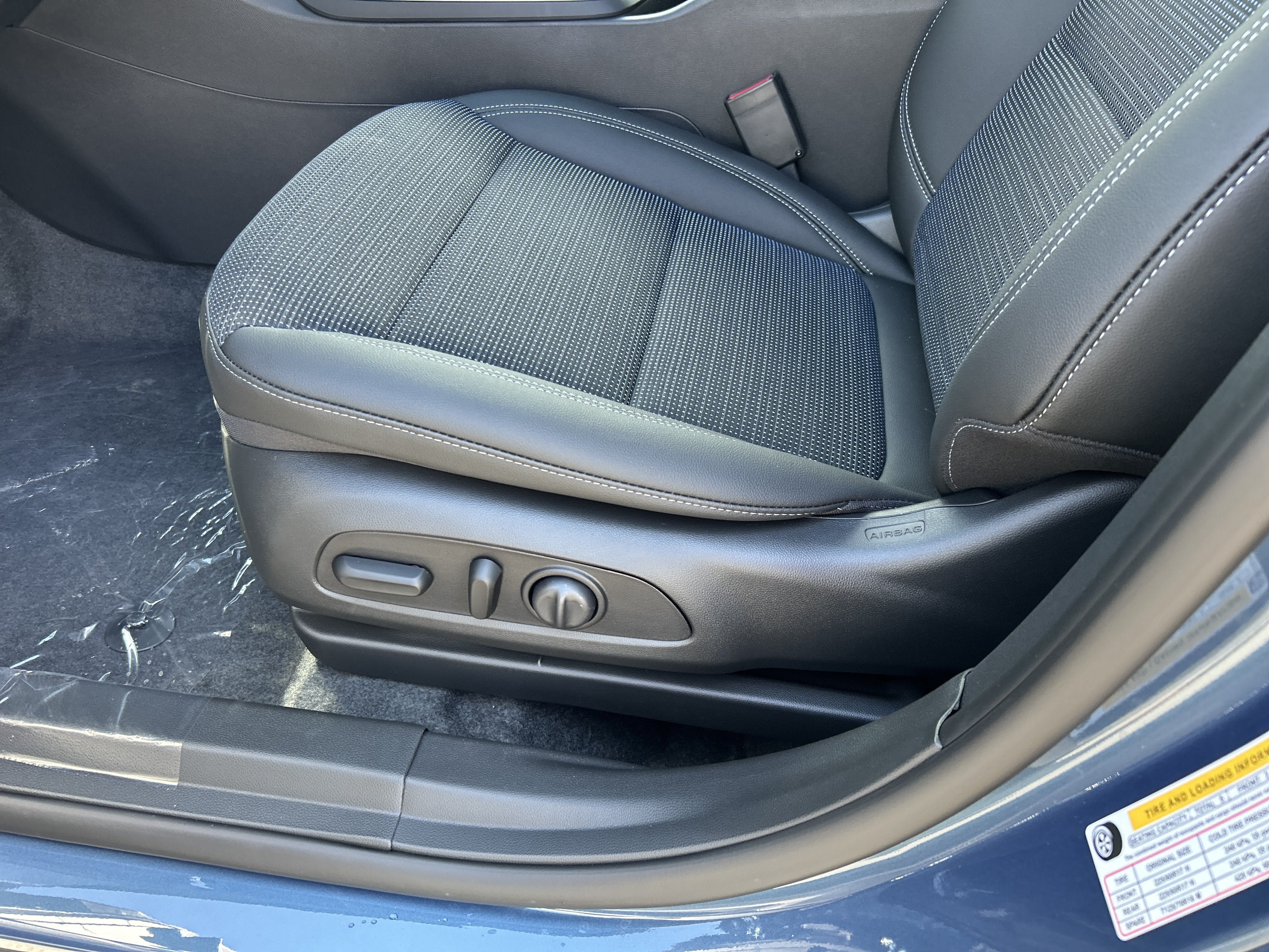 New 2026 Buick Envista Sport Touring w/ Convenience I Package FWD image 17