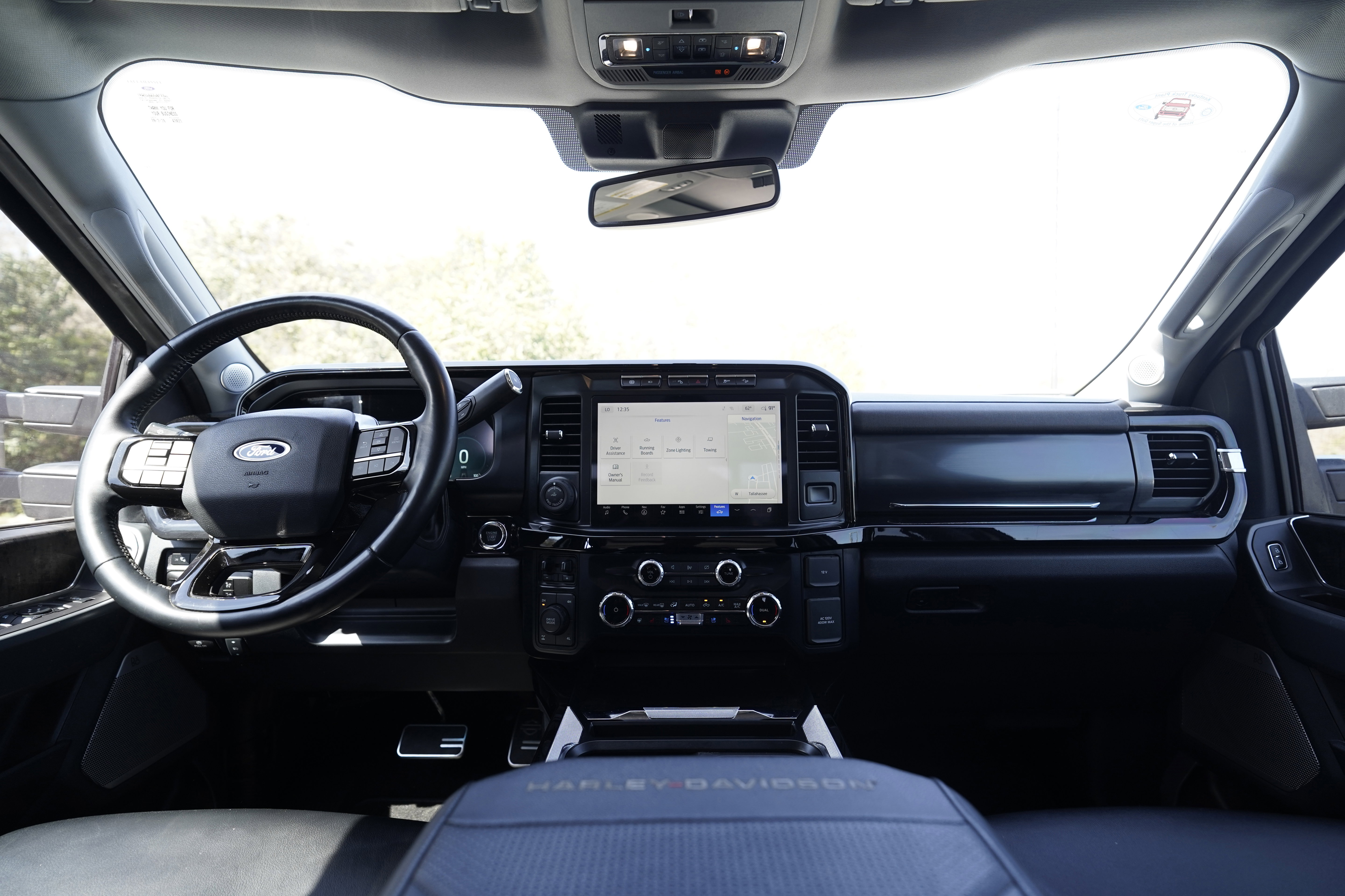 Used 2023 Ford F250 Lariat w/ Lariat Ultimate Package image 16