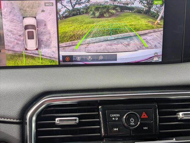 New 2025 Nissan Armada SL image 12