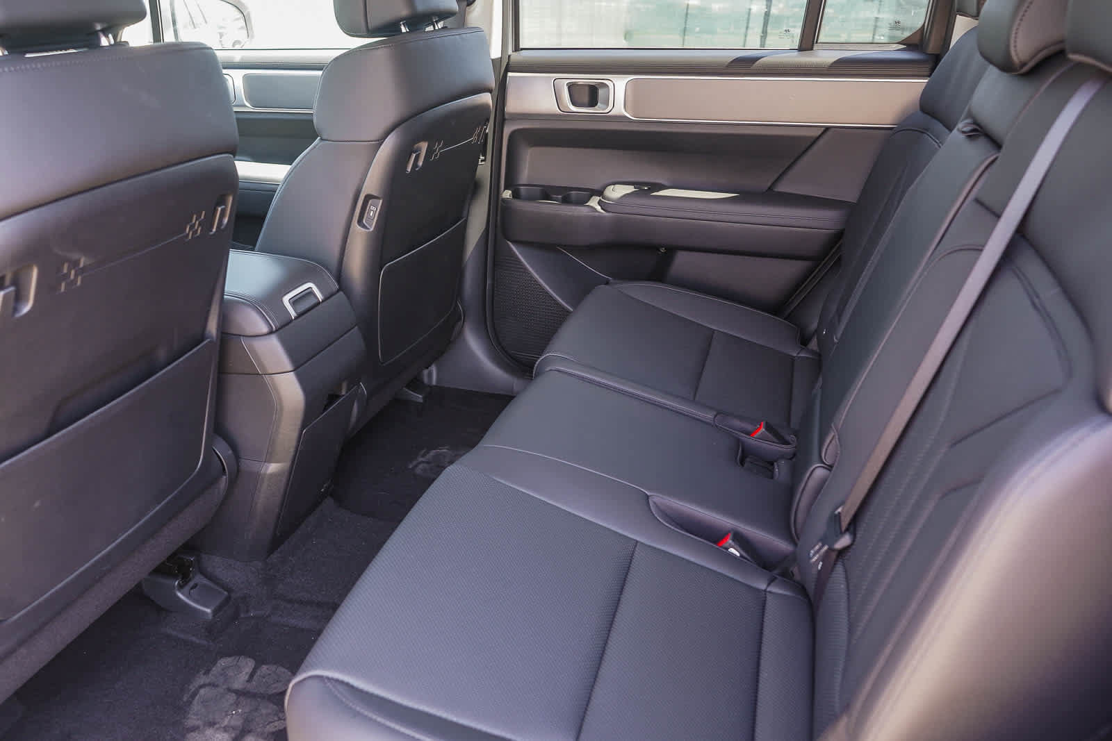 New 2026 Hyundai Santa Fe SEL FWD image 17