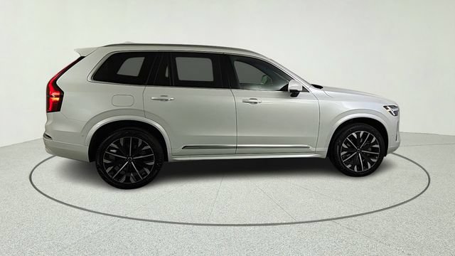 New 2026 Volvo XC90 B6 Plus w/ Protection Package AWD/4WD image 8