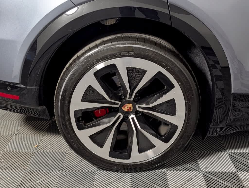 New 2026 Porsche Cayenne S AWD/4WD image 13