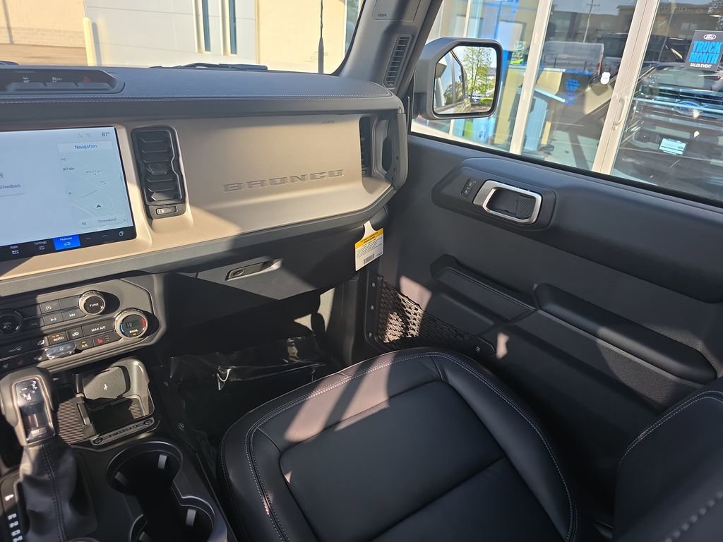 New 2026 Ford Bronco Outer Banks AWD/4WD image 25