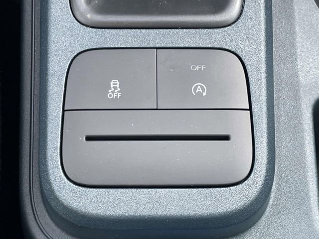 New 2026 Ford Maverick XLT w/ XLT Luxury Package FWD image 29