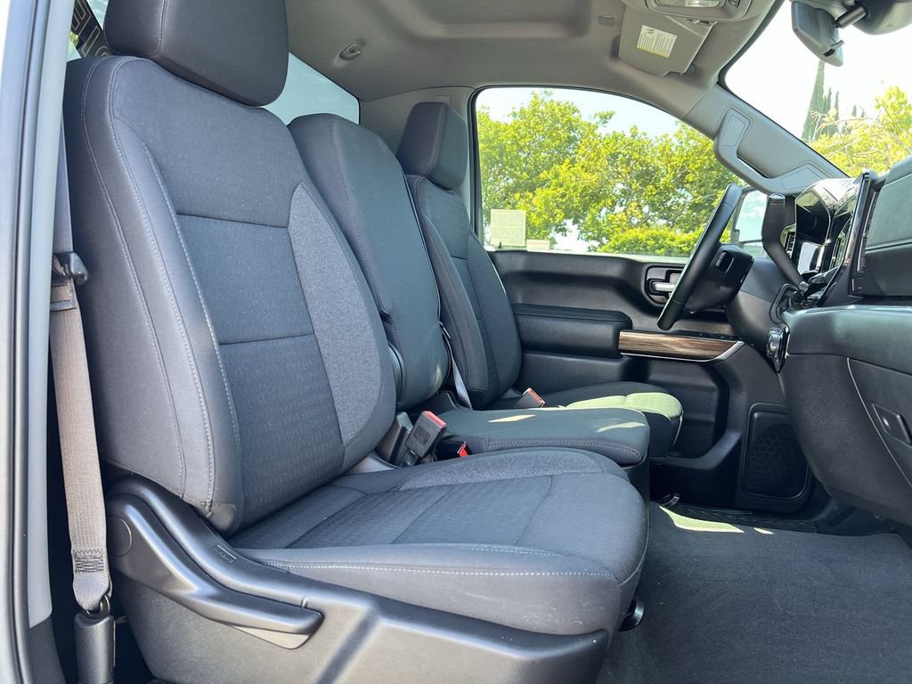 Used 2024 Chevrolet Silverado 2500 LT AWD/4WD image 26