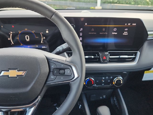 New 2026 Chevrolet TrailBlazer LT w/ LT Cold Weather Package AWD/4WD image 25