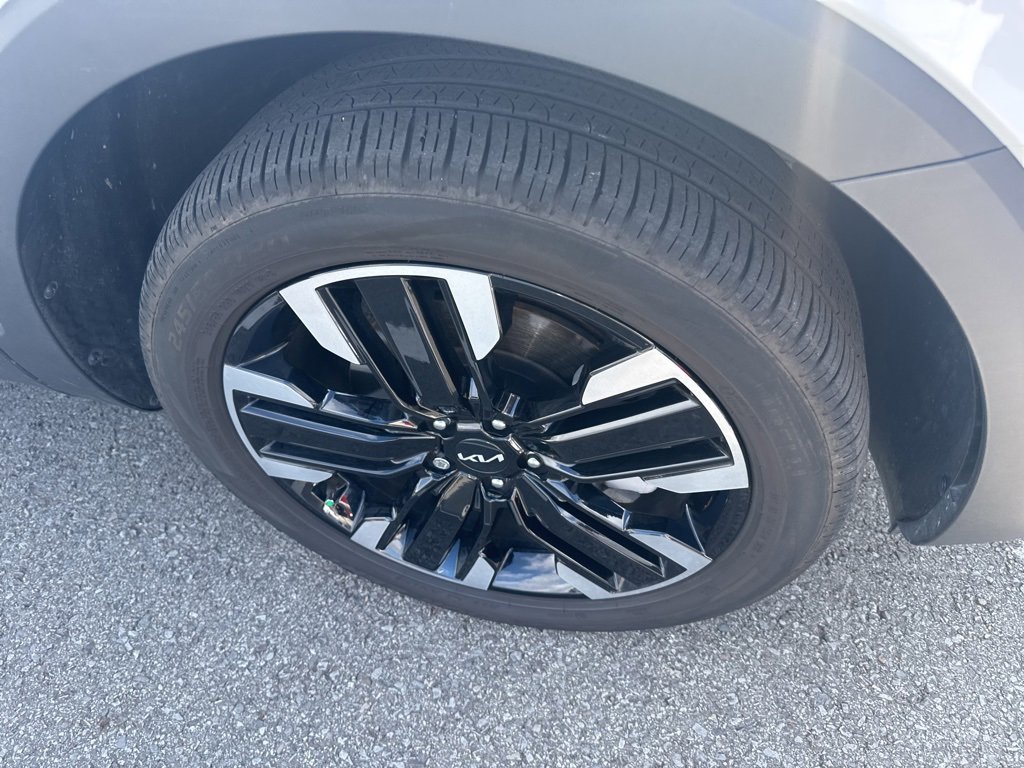 Used 2024 Kia Telluride SX image 5