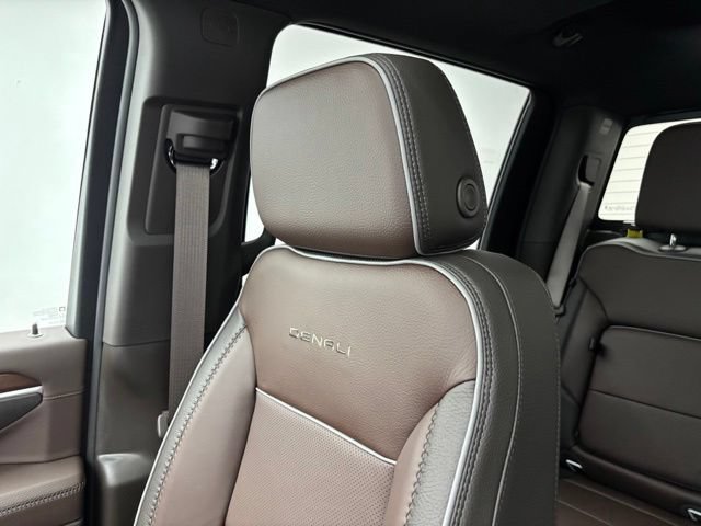 New 2026 GMC Sierra 2500 Denali w/ Denali Reserve Package AWD/4WD image 46