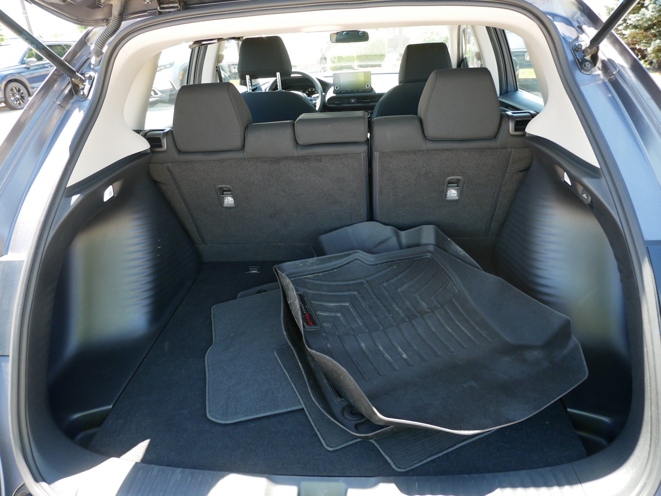 Certified 2024 Honda HR-V LX image 18