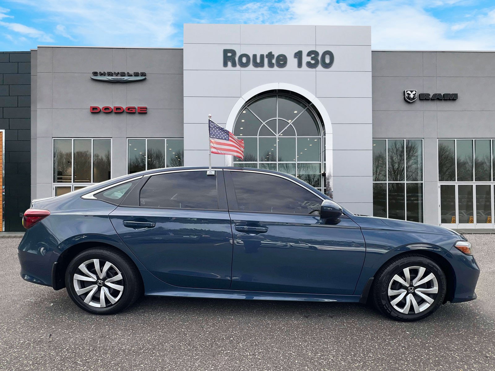 Used 2025 Honda Civic LX image 5