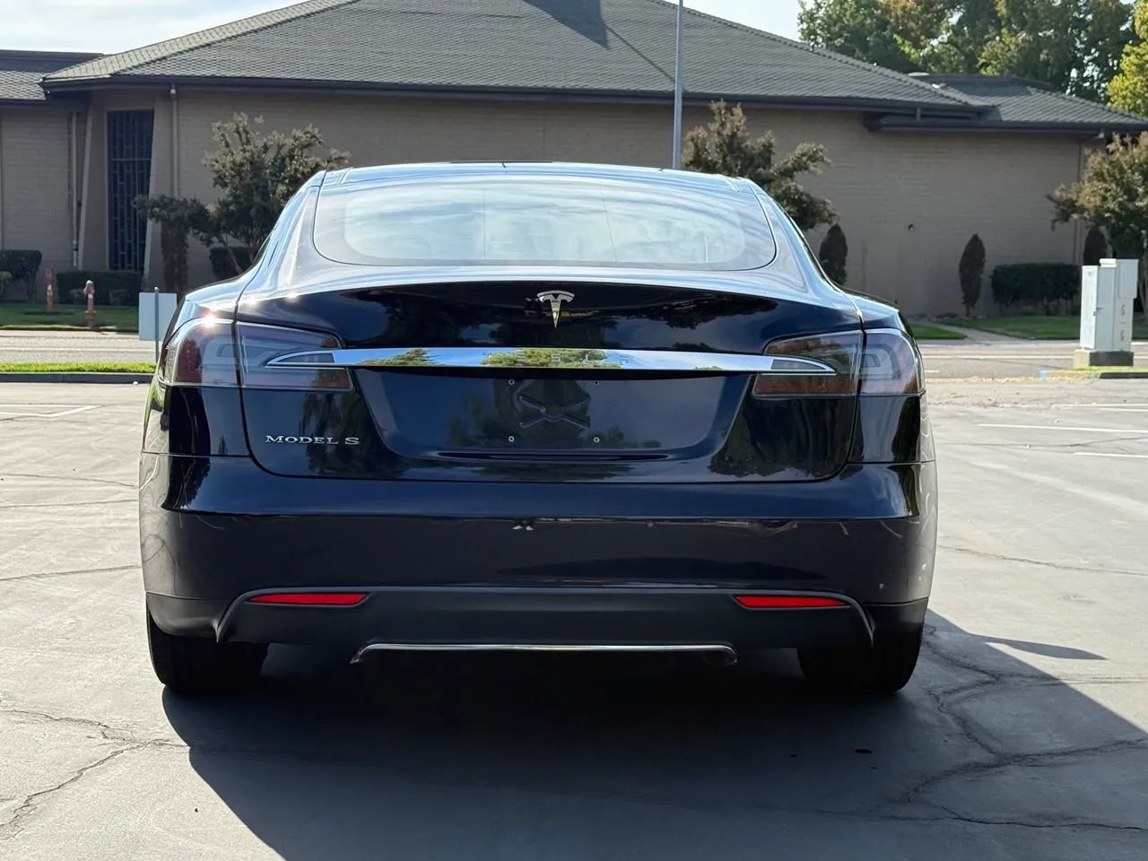 Used 2013 Tesla Model S image 6