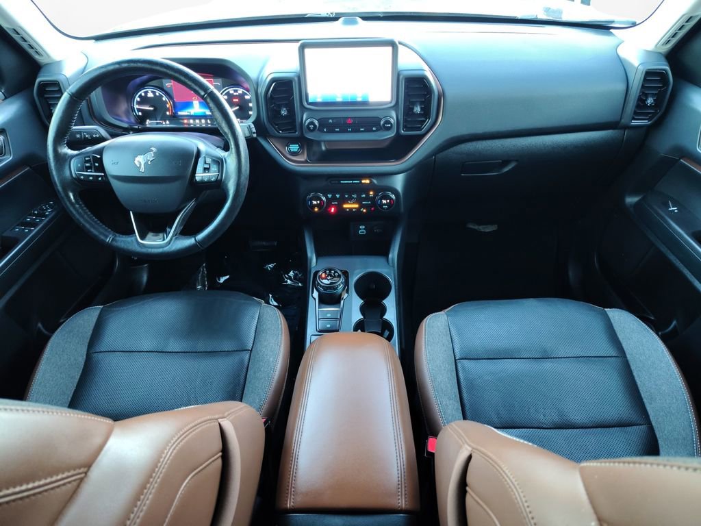 Used 2021 Ford Bronco Sport Outer Banks image 3