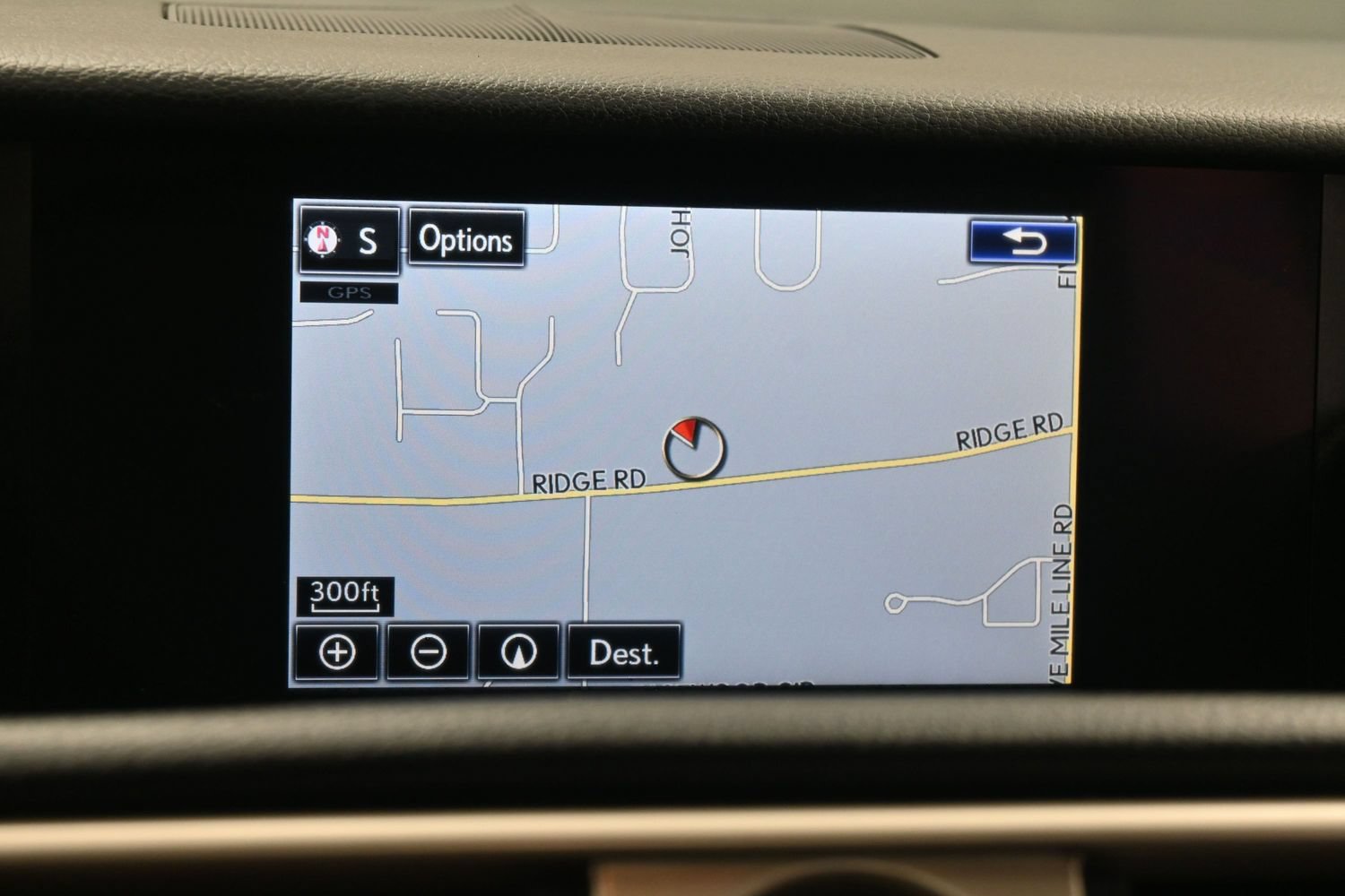 Used 2016 Lexus IS 200t RWD image 29