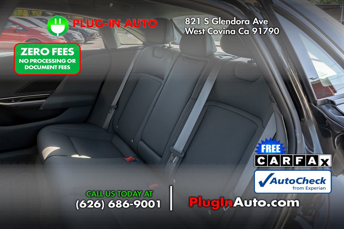 Used 2025 Lucid Air Pure RWD image 9