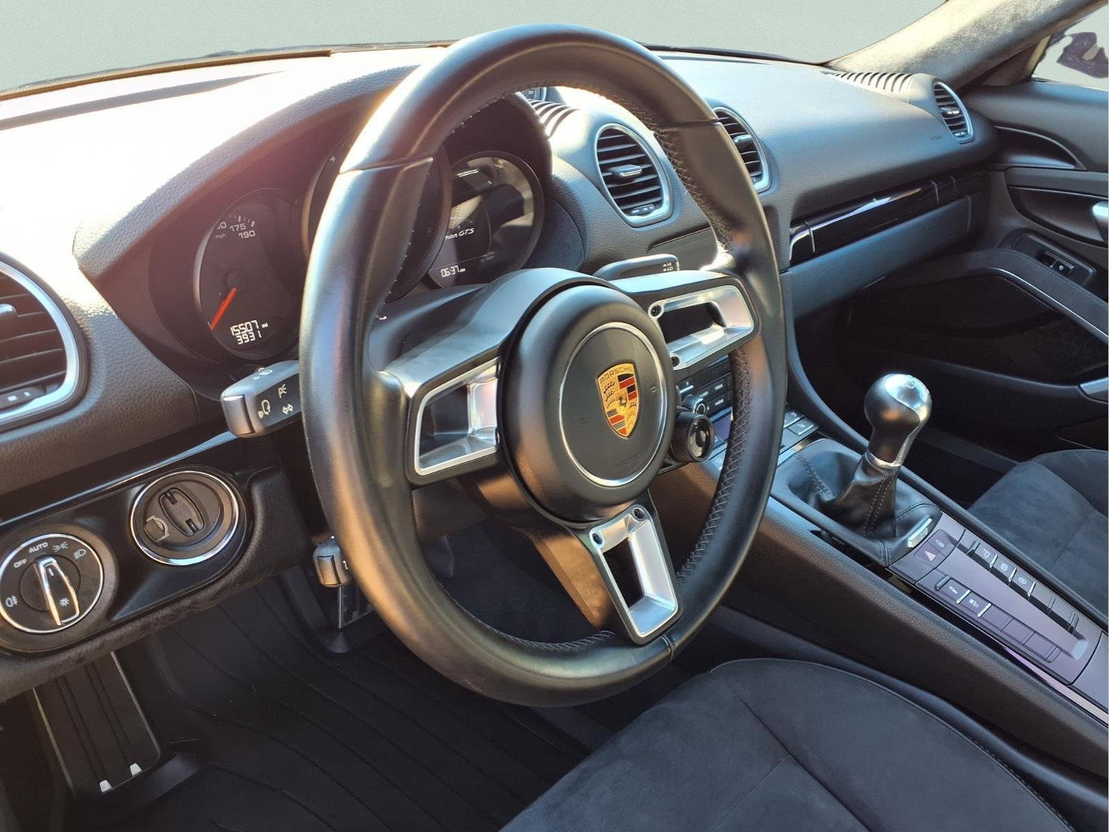 Used 2018 Porsche 718 Cayman GTS image 13