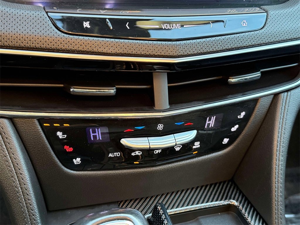 Used 2019 Cadillac CT6 V w/ Driver Assist Package image 26