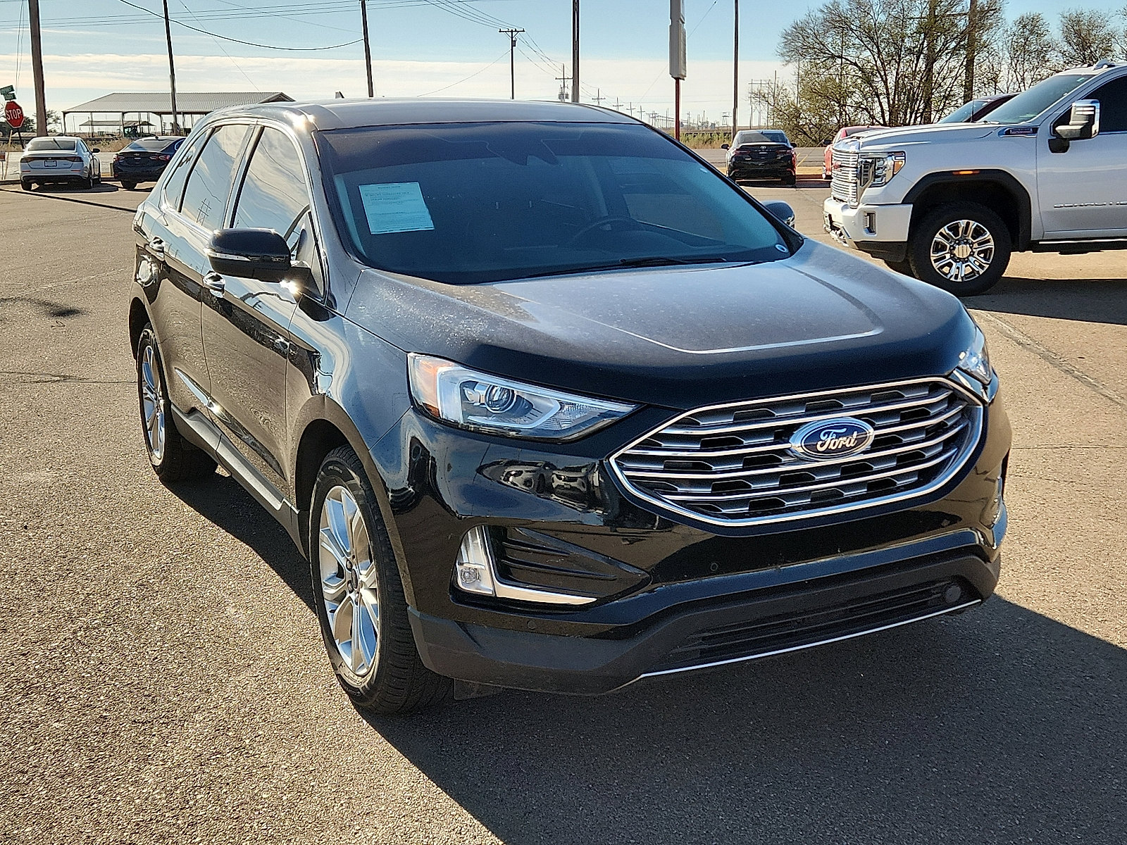 Used 2022 Ford Edge Titanium image 6