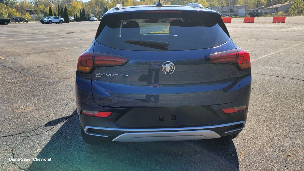 Used 2022 Buick Encore GX Select w/ Experience Buick Package AWD/4WD image 10