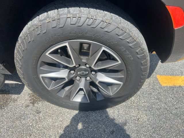 Used 2021 Chevrolet Tahoe Z71 AWD/4WD image 3