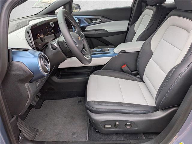 New 2026 Chevrolet Equinox EV LT image 15