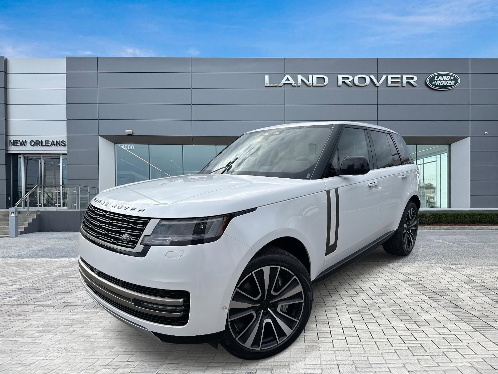 New 2026 Land Rover Range Rover SE image 1