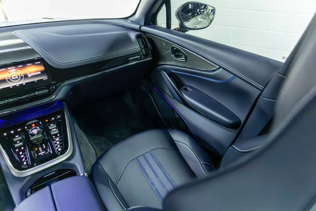 Used 2026 Aston Martin DBX 707 AWD/4WD image 50