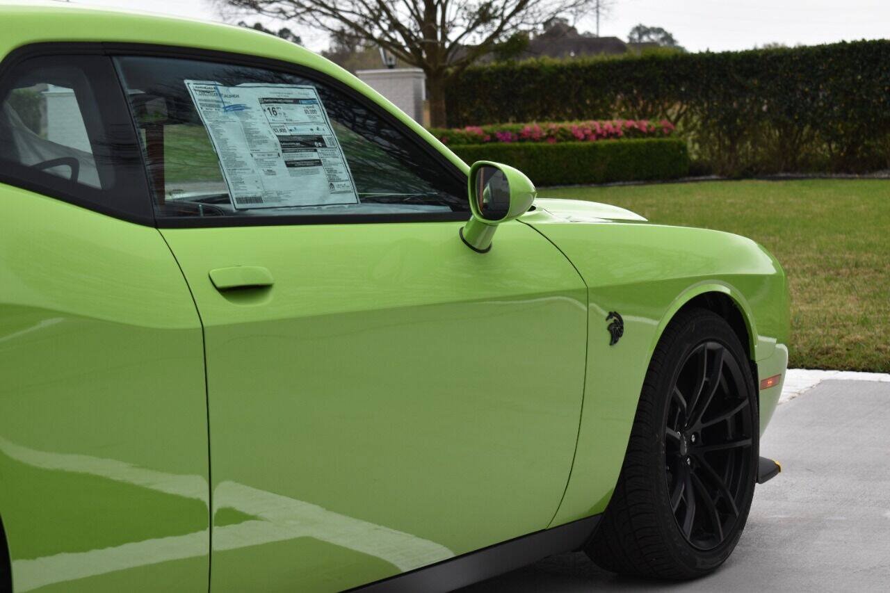 Used 2023 Dodge Challenger SRT Hellcat RWD image 22