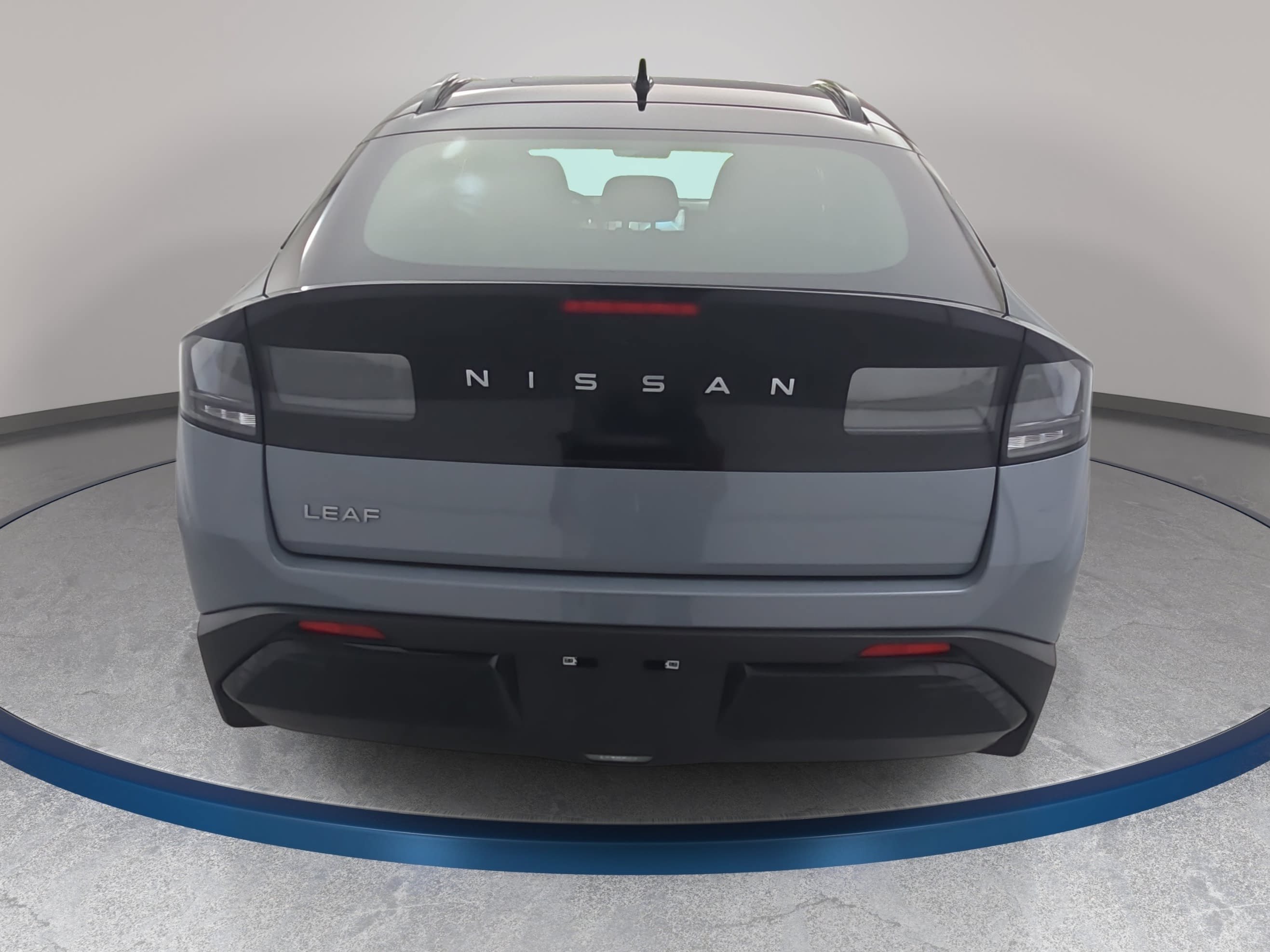 New 2026 Nissan Leaf Platinum+ FWD image 6