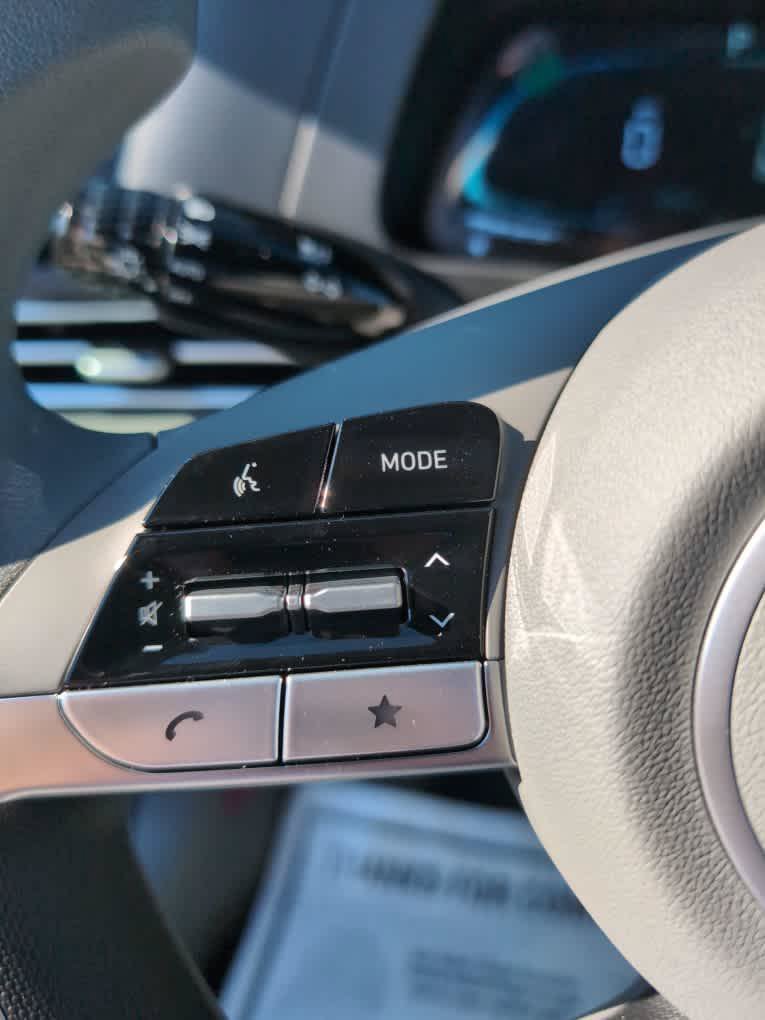 New 2026 Hyundai Elantra SE FWD image 30