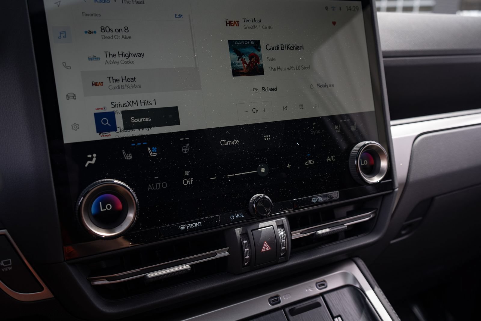 Used 2025 Lexus GX 550 AWD/4WD image 40