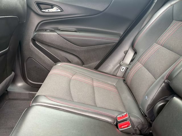 Used 2023 Chevrolet Equinox RS AWD/4WD image 15