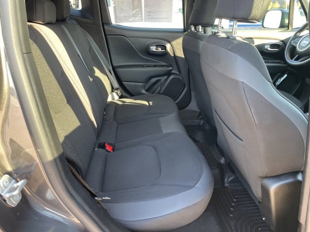 Used 2020 Jeep Renegade Altitude image 14
