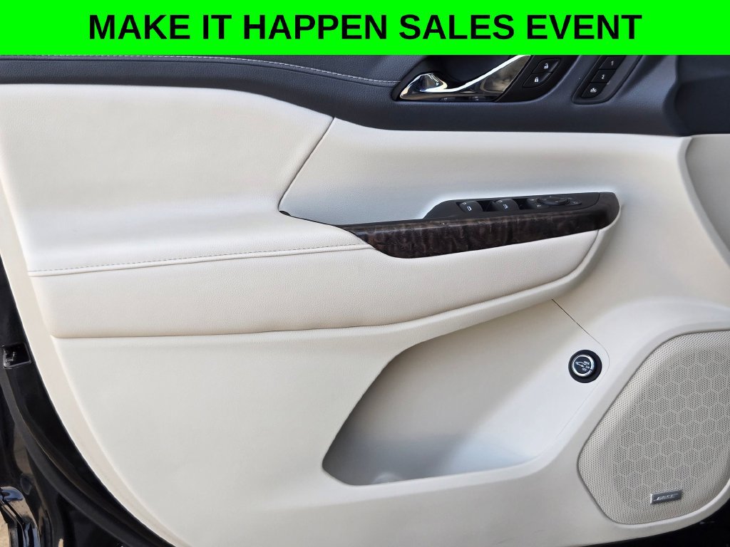 Used 2023 GMC Acadia Denali FWD image 11