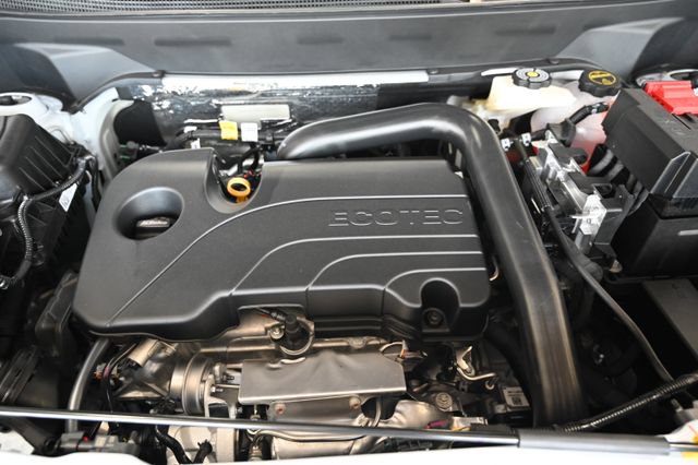 New 2027 Chevrolet Equinox RS w/ Safety and Technology Package AWD/4WD image 31