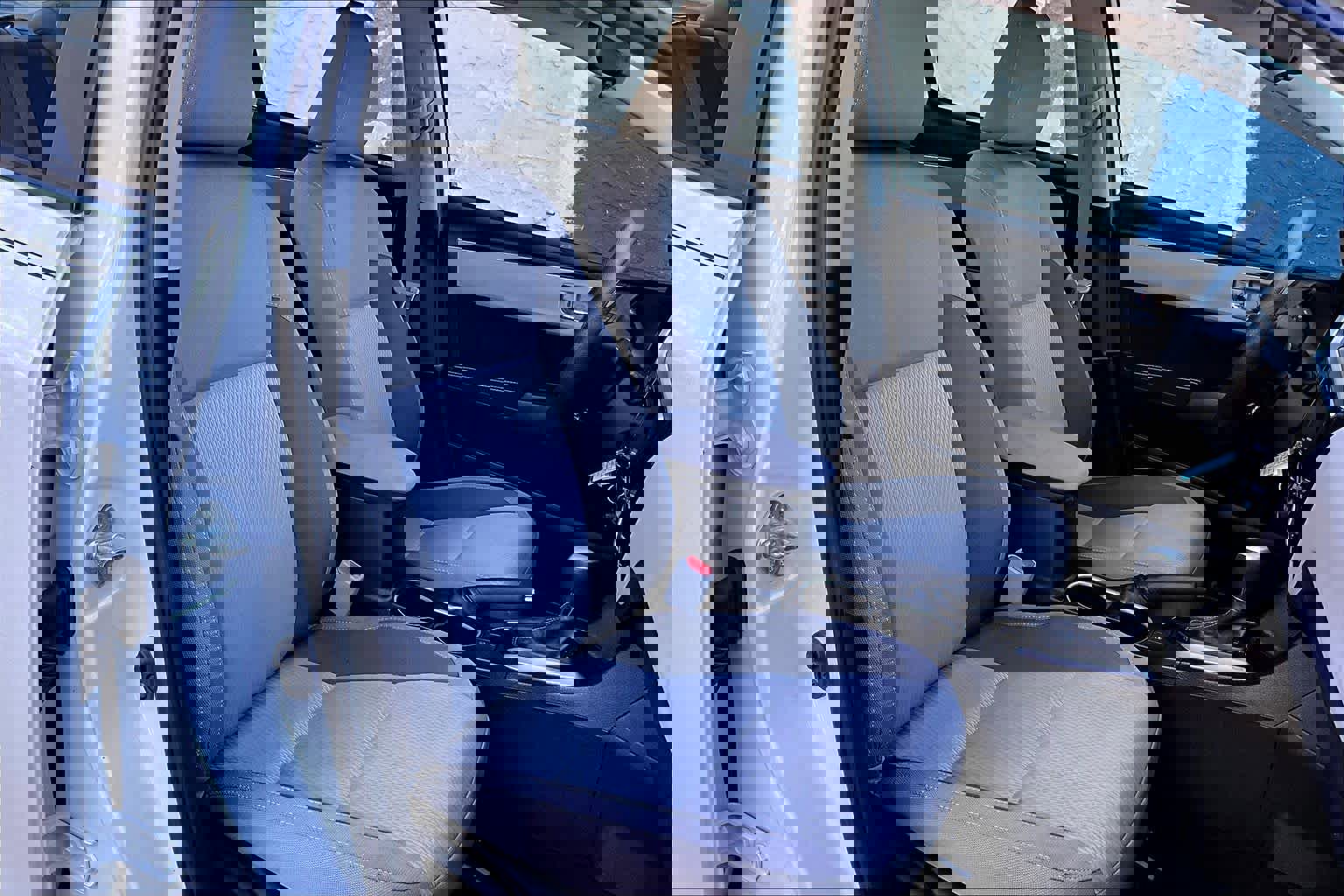 Certified 2019 Toyota Corolla LE FWD image 9