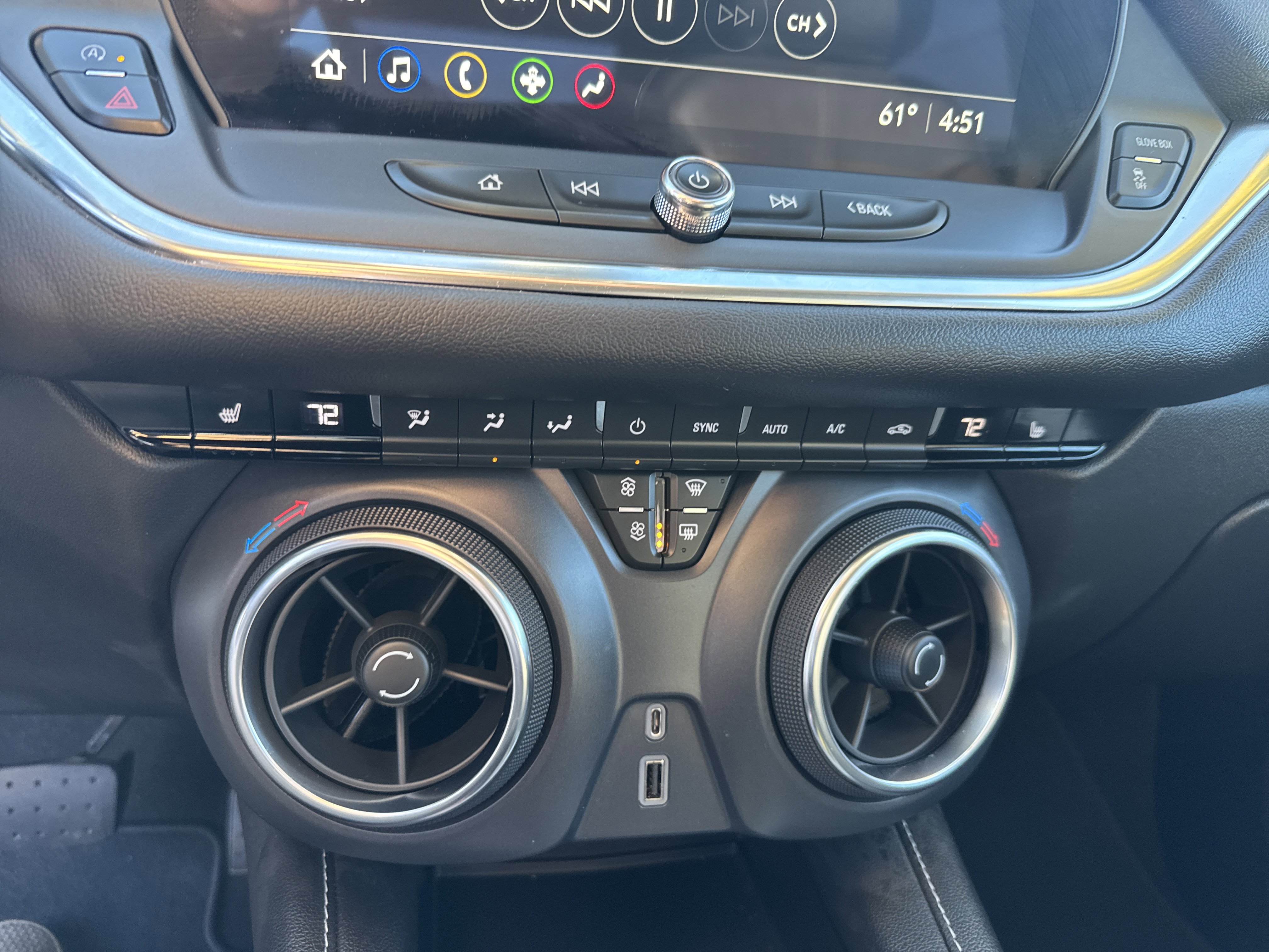 Used 2023 Chevrolet Blazer LT image 25