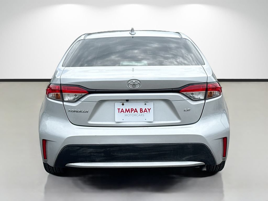 Used 2021 Toyota Corolla LE FWD image 4