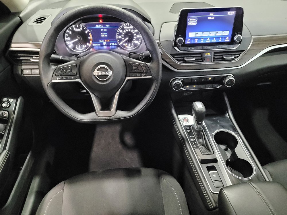 Used 2023 Nissan Altima 2.5 SV image 22