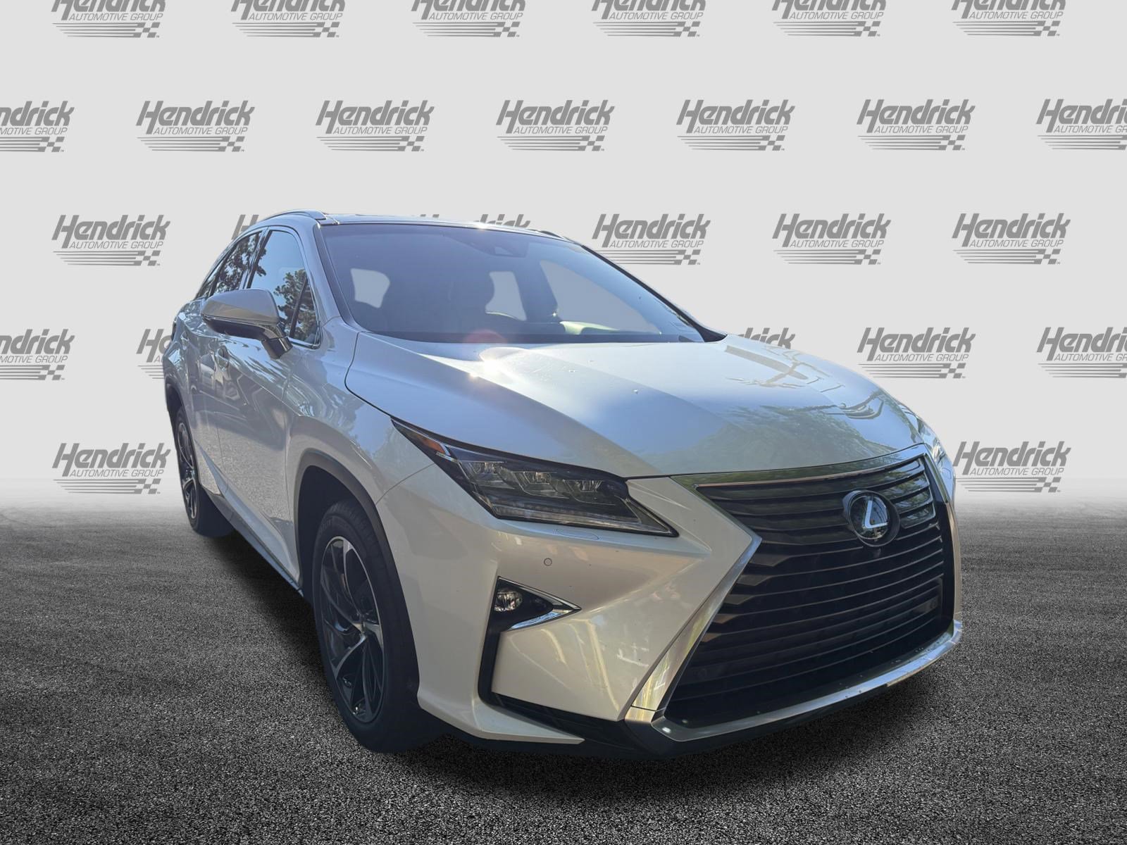 Used 2017 Lexus RX 350 AWD w/ Luxury Package image 2