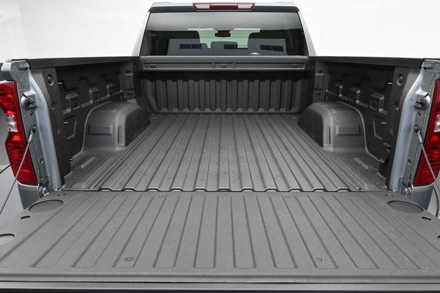 New 2026 Chevrolet Silverado 1500 Custom w/ Turbomax Blackout Package AWD/4WD image 25