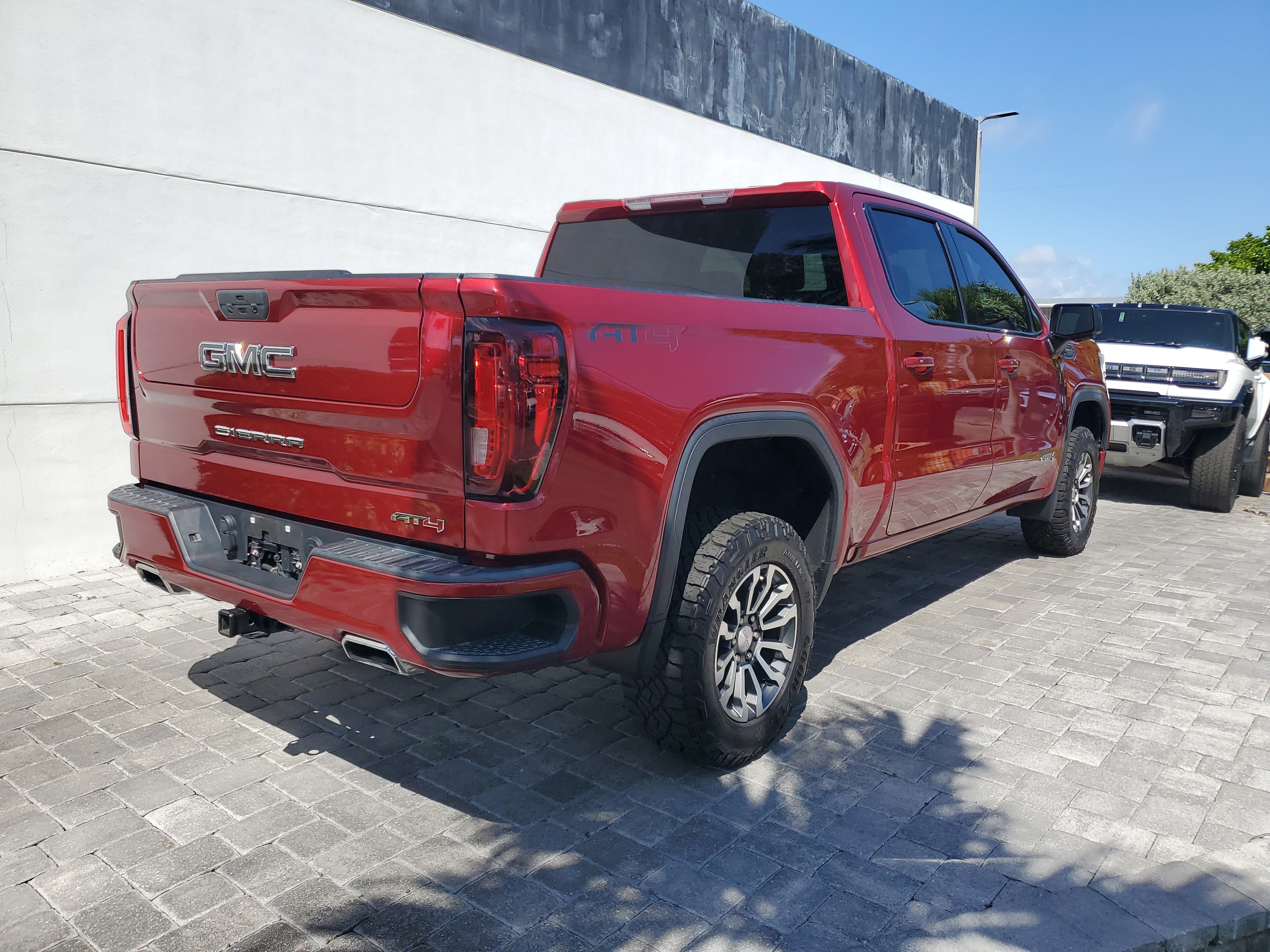 Used 2021 GMC Sierra 1500 AT4 image 5