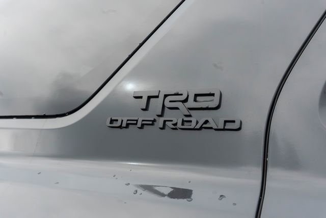 Used 2025 Toyota 4Runner TRD Off-Road Premium AWD/4WD image 4