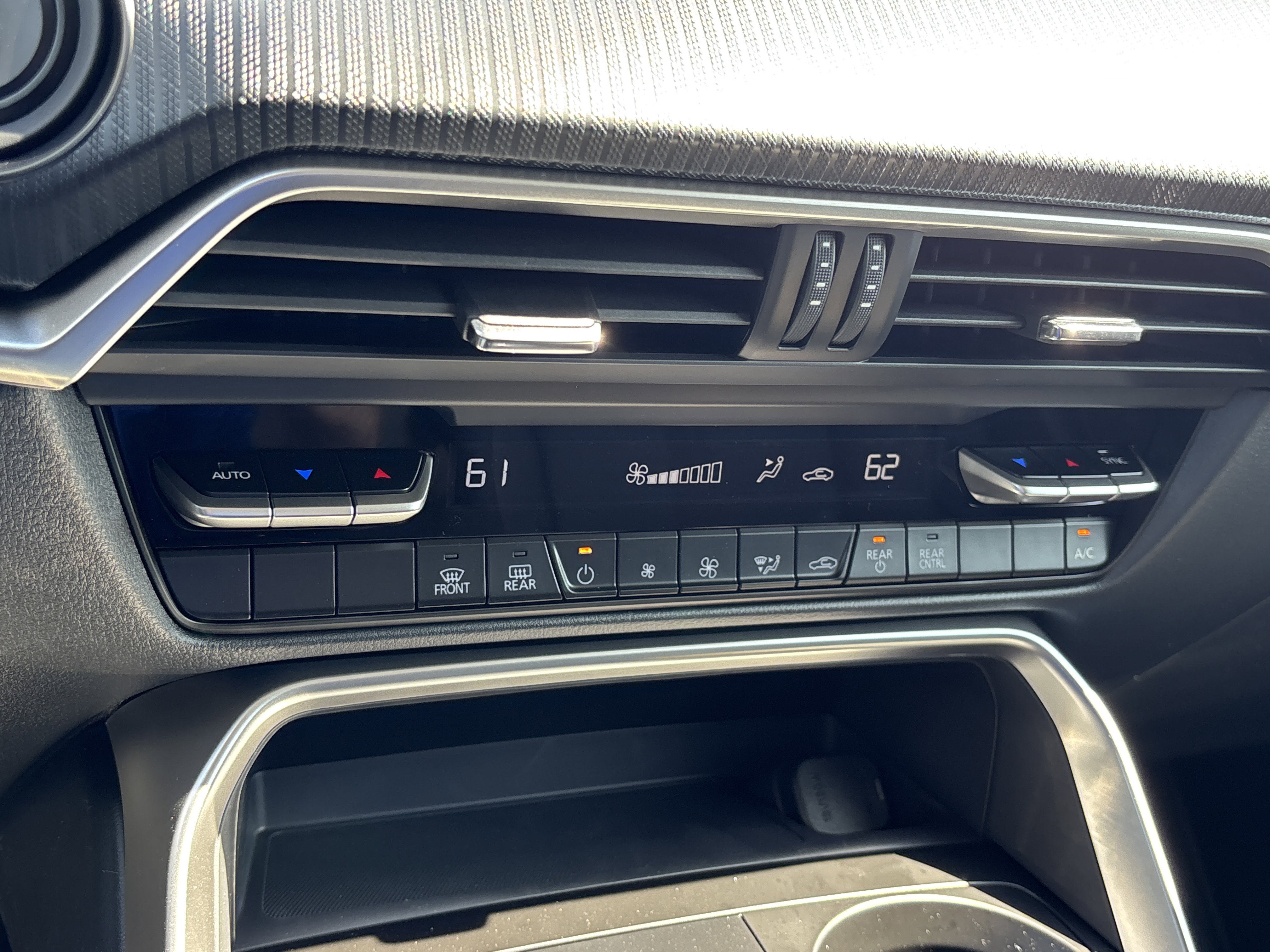 New 2026 MAZDA CX-90 3.3 Turbo w/ Select Package image 36