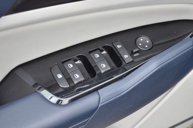 Used 2023 Kia Sportage EX image 16